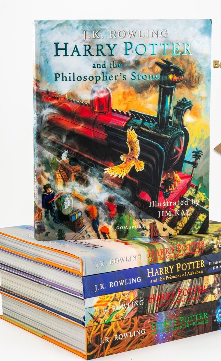 洋書Harry Potter : Illustrated Edition 5冊 Купить комплект из 5 книг Harry Potter Illustrated Editions (5